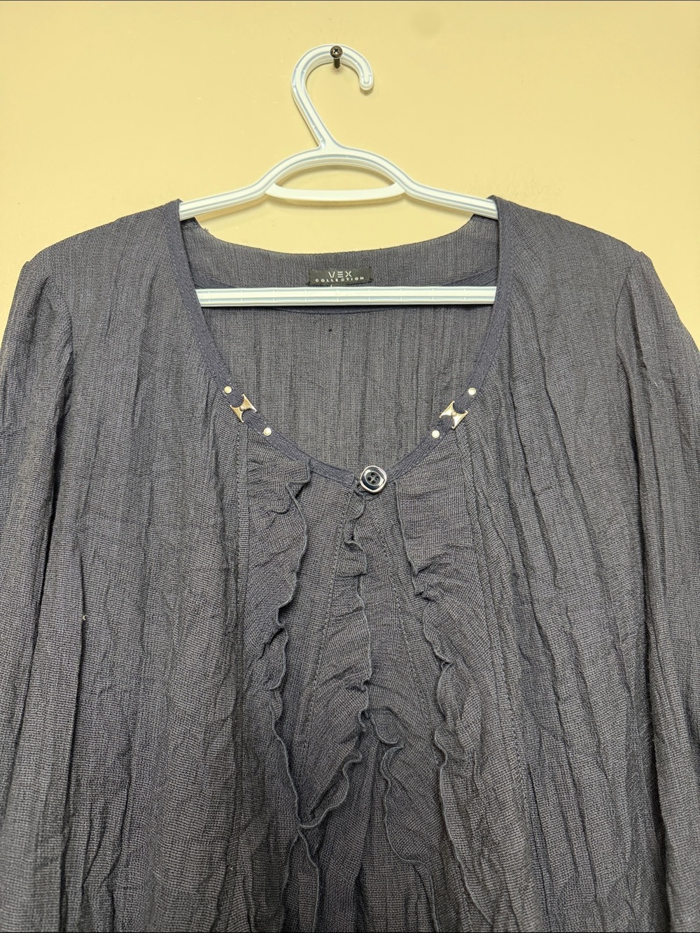 Vex Collection Ruffle Front Lightweight Tunic Top Size M - Picture 4 of 8